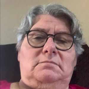 Meet your Posher, Linda